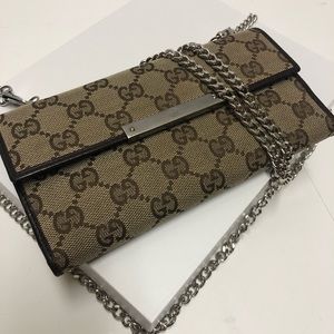 ❤️ SOLD ❤️Gucci canvas Wallet on chain